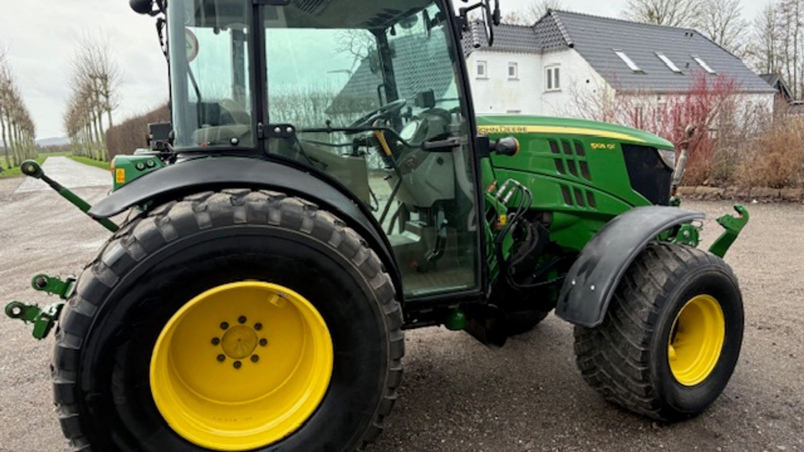 Traktor typu John Deere 5105GF FRONTLIFT. HJUL MED TRAKTORDÆK MEDFØLGER, Gebrauchtmaschine w Dronninglund (Zdjęcie 10)