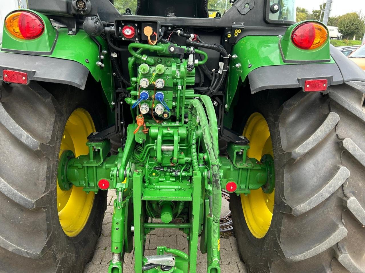 Traktor of the type John Deere 5105GF, Gebrauchtmaschine in Worms (Picture 5)