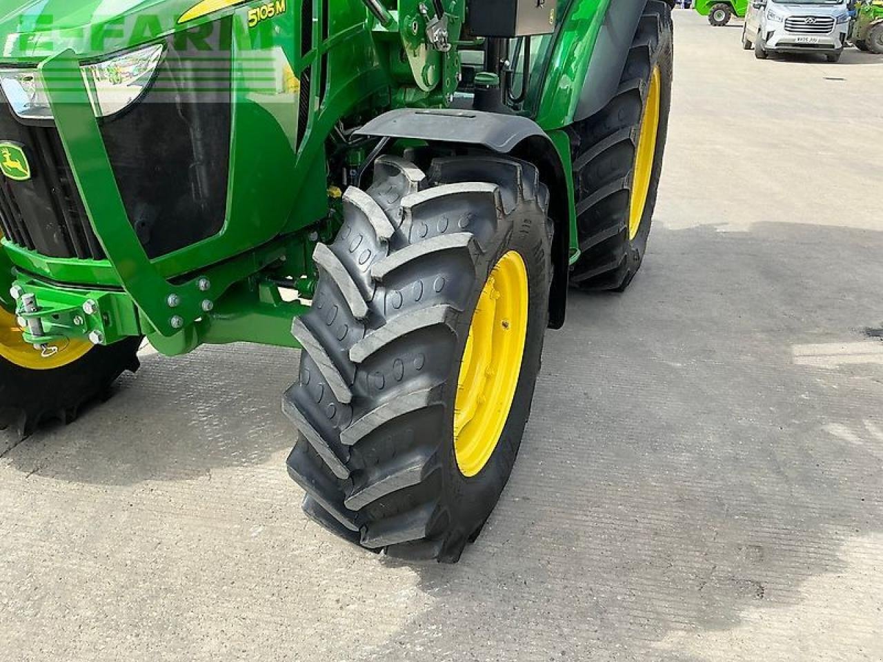 Traktor des Typs John Deere 5105m tractor, Gebrauchtmaschine in SHAFTESBURY (Bild 13)