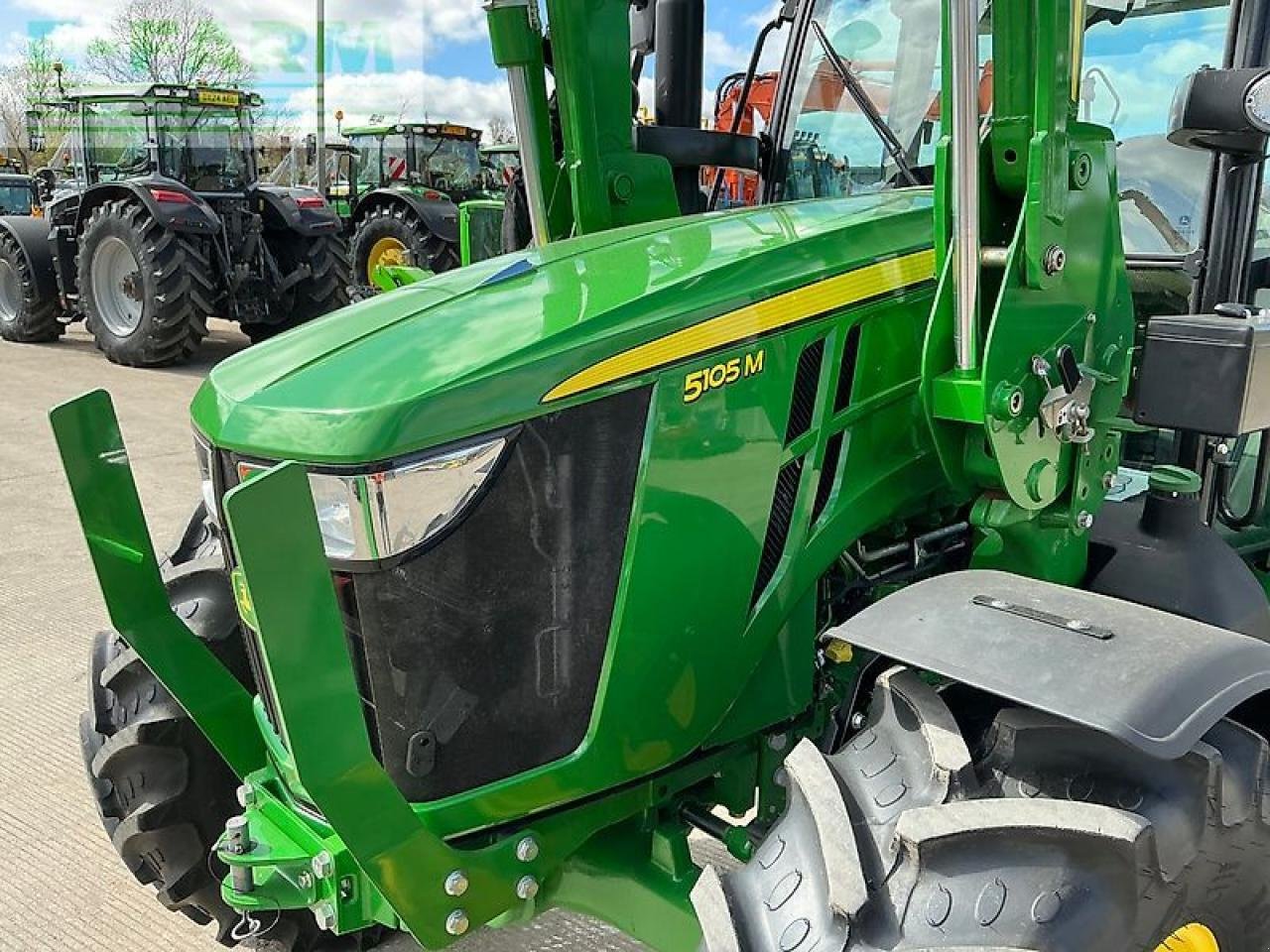 Traktor des Typs John Deere 5105m tractor, Gebrauchtmaschine in SHAFTESBURY (Bild 17)