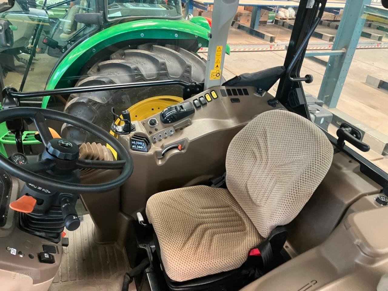 Traktor des Typs John Deere 5115GF, Neumaschine in Jahnatal (Bild 4)