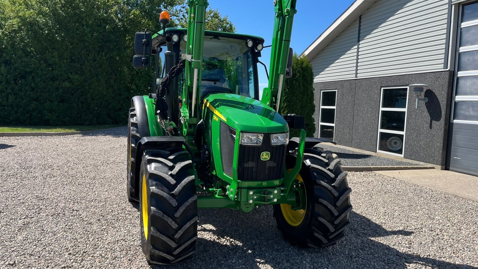Traktor tipa John Deere 5115M Med frontlæsser, som ny, Gebrauchtmaschine u Lintrup (Slika 18)