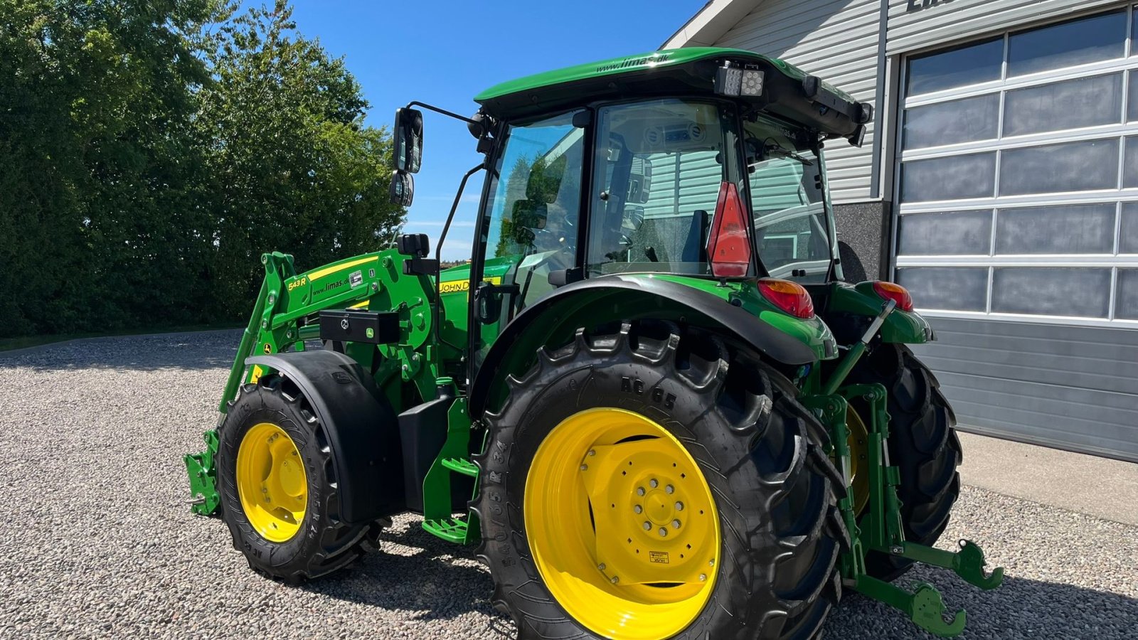 Traktor tipa John Deere 5115M Med frontlæsser, som ny, Gebrauchtmaschine u Lintrup (Slika 3)