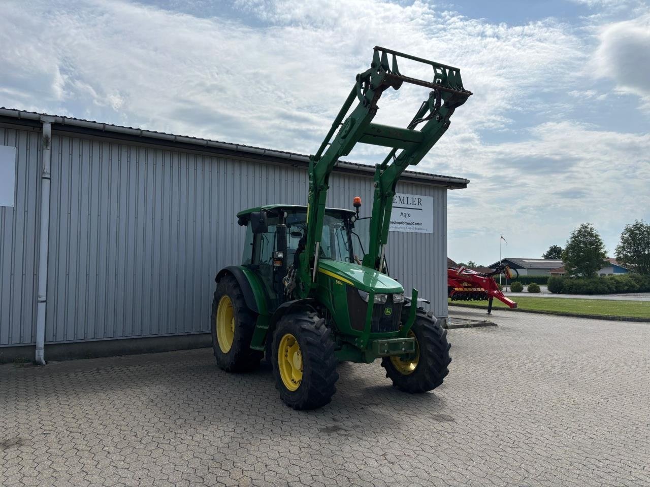 Traktor du type John Deere 5115M, Gebrauchtmaschine en Næstved (Photo 3)