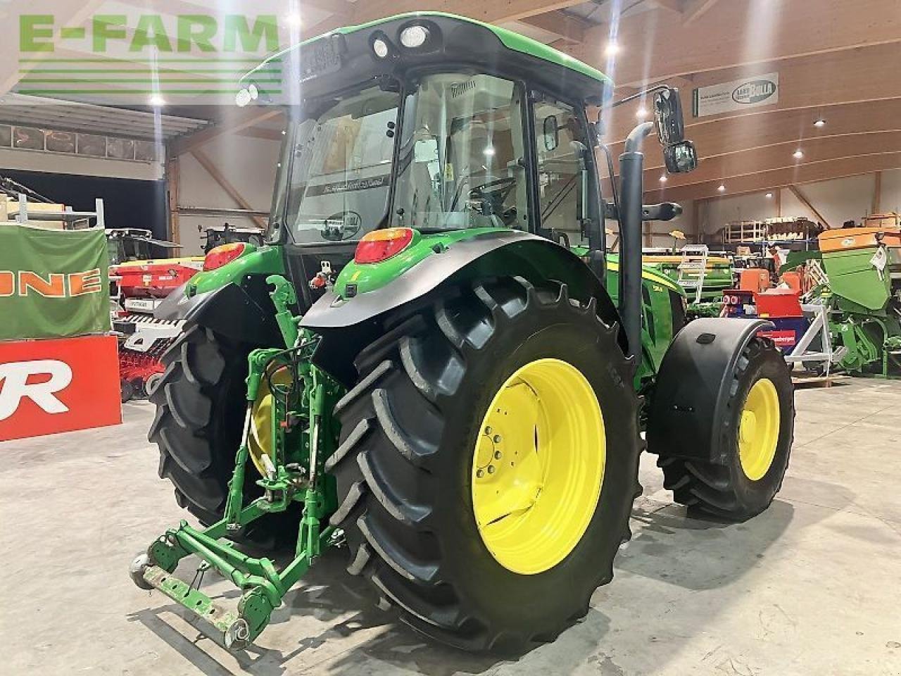 Traktor des Typs John Deere 5115r, Gebrauchtmaschine in Sierning (Bild 3)