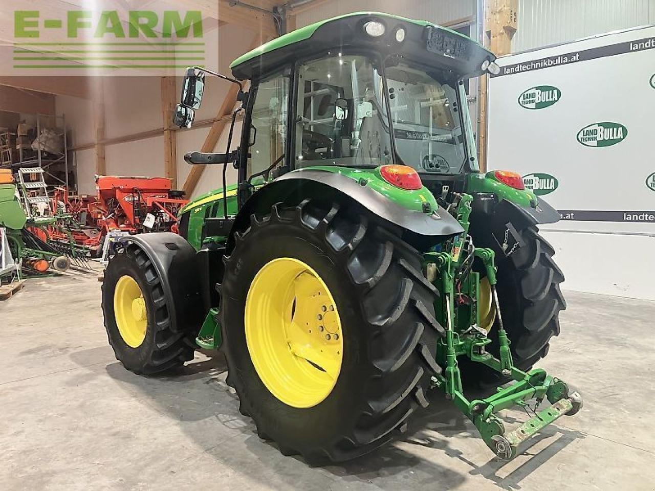 Traktor des Typs John Deere 5115r, Gebrauchtmaschine in Sierning (Bild 4)