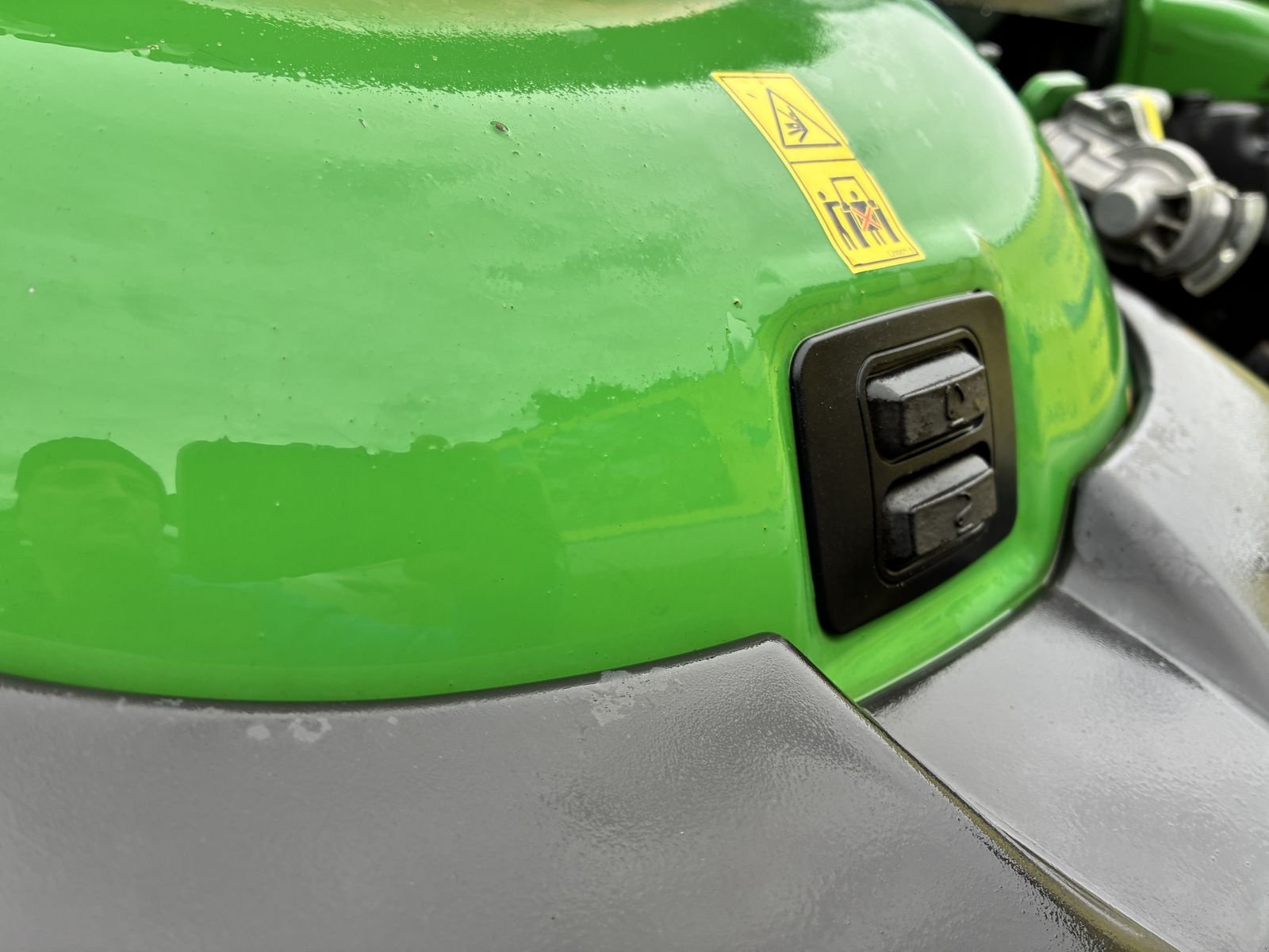 Traktor от тип John Deere 5115R, Gebrauchtmaschine в Villach (Снимка 11)