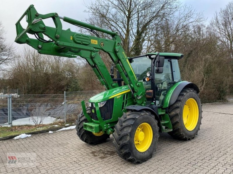 Traktor типа John Deere 5125R MIT FRONTLADER, Gebrauchtmaschine в Oyten (Фотография 1)