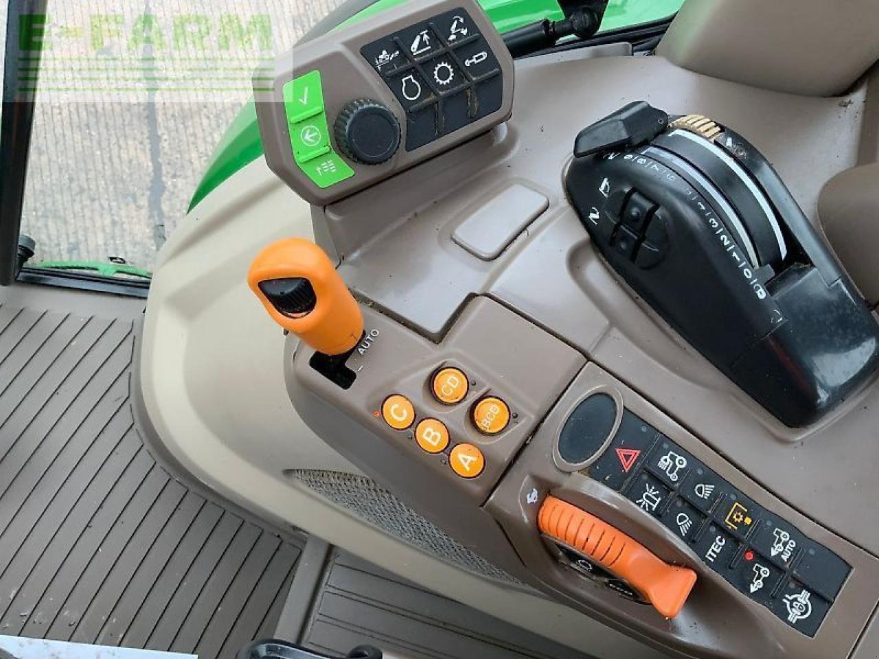 Traktor типа John Deere 5125r tractor (st25207), Gebrauchtmaschine в SHAFTESBURY (Фотография 24)