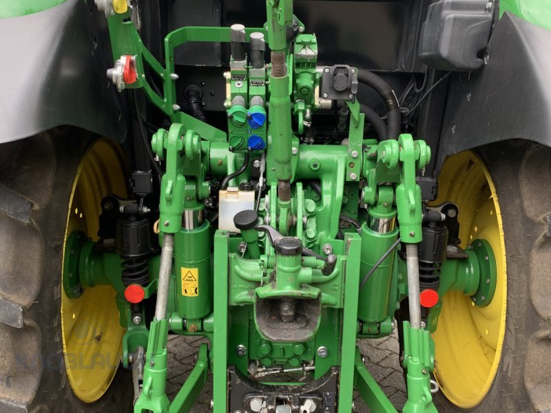 Traktor typu John Deere 5125R, Gebrauchtmaschine v Kandern-Tannenkirch (Obrázek 5)