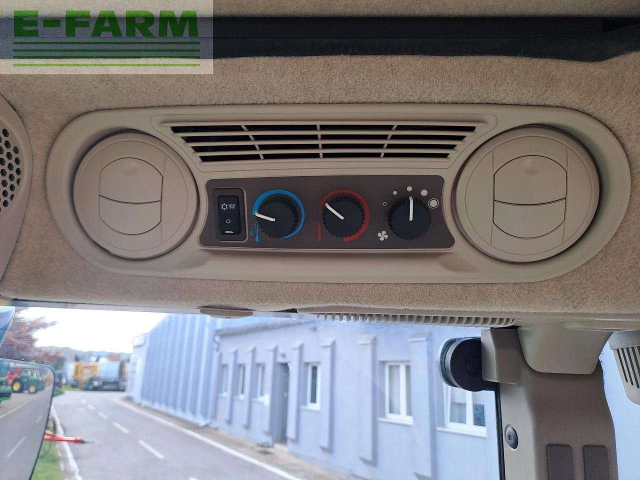 Traktor του τύπου John Deere 5125R, Gebrauchtmaschine σε OSIJEK (Φωτογραφία 5)