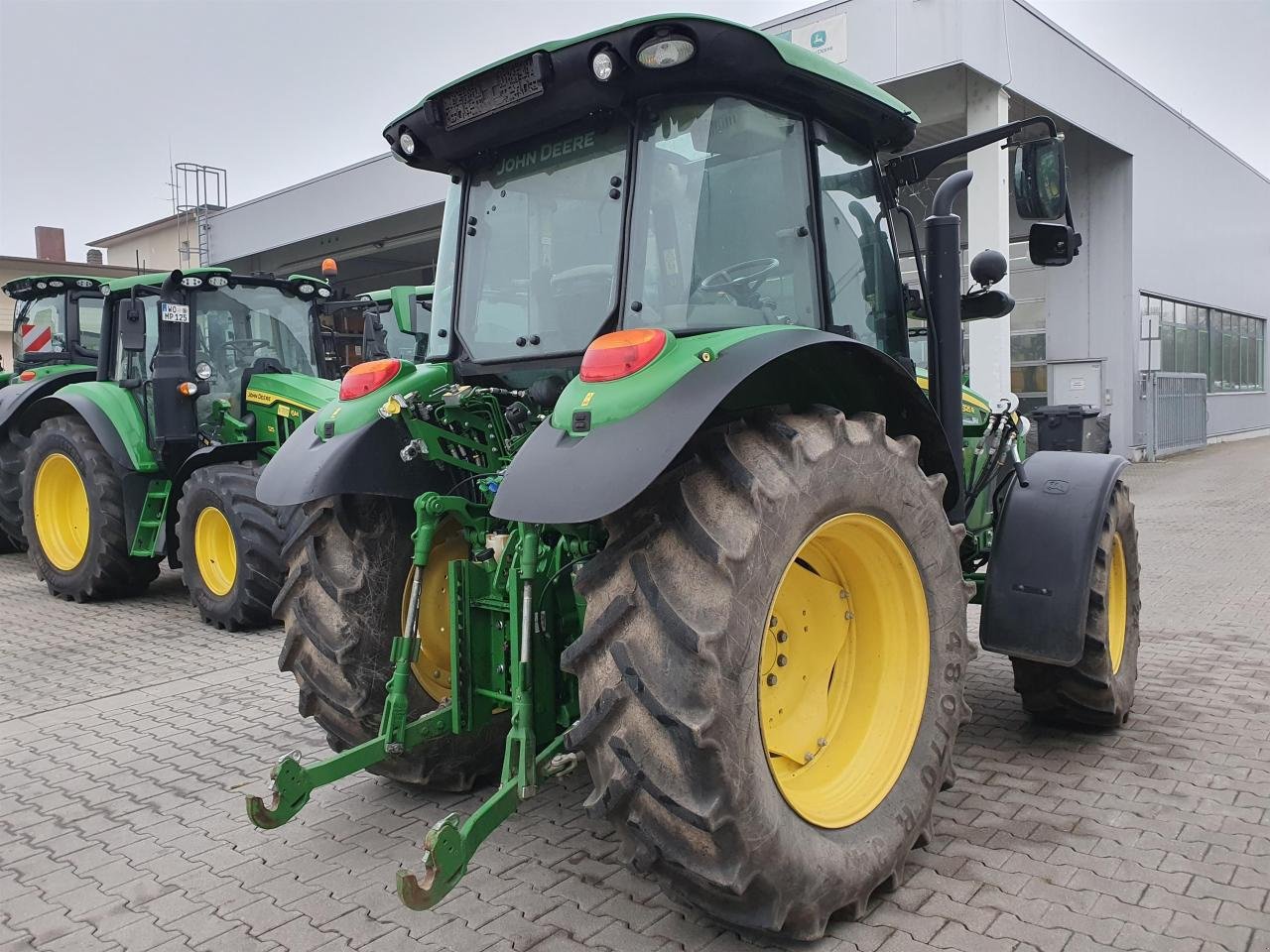 Traktor типа John Deere 5125R, Gebrauchtmaschine в Worms (Фотография 5)