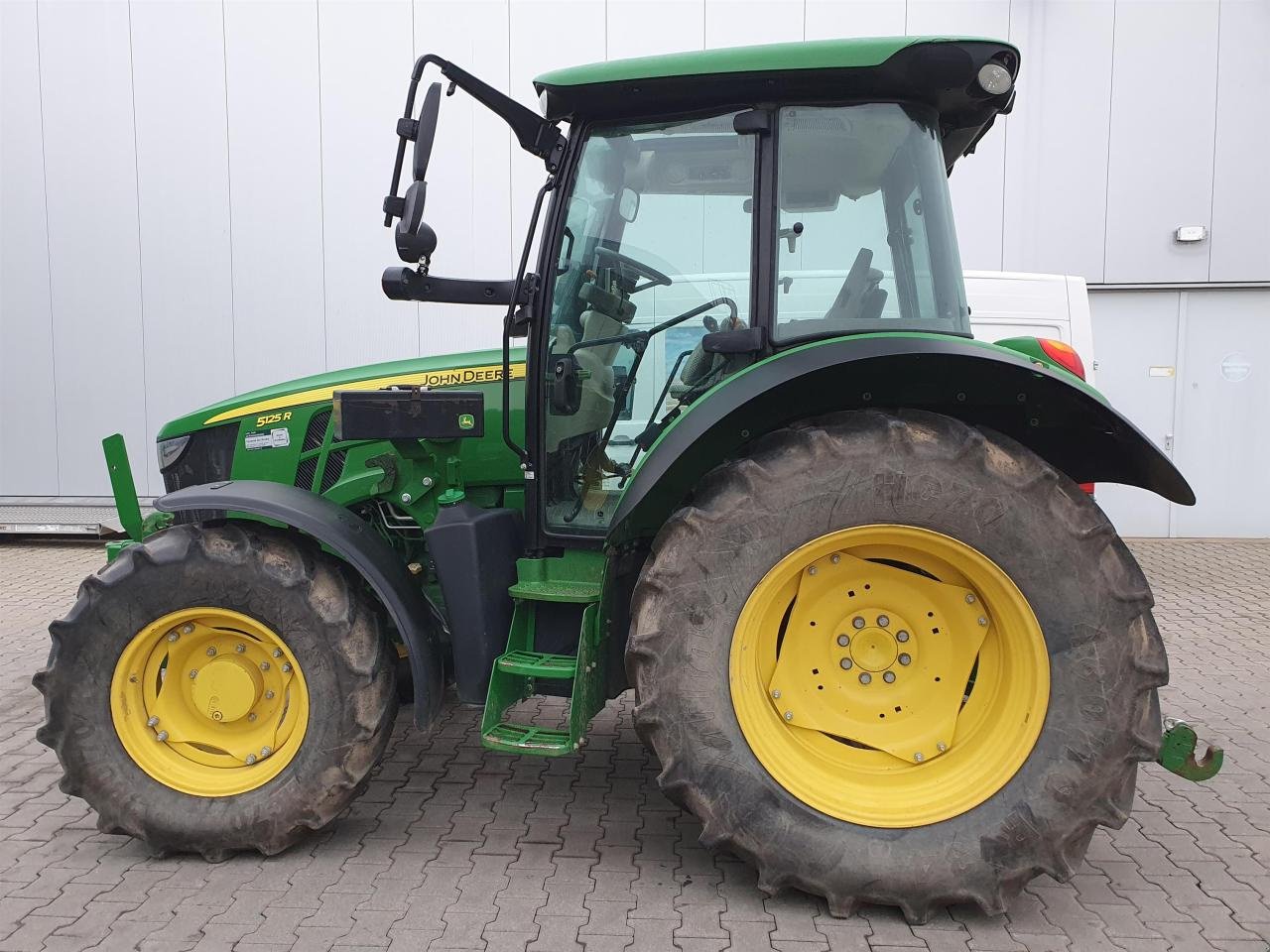 Traktor типа John Deere 5125R, Gebrauchtmaschine в Worms (Фотография 9)