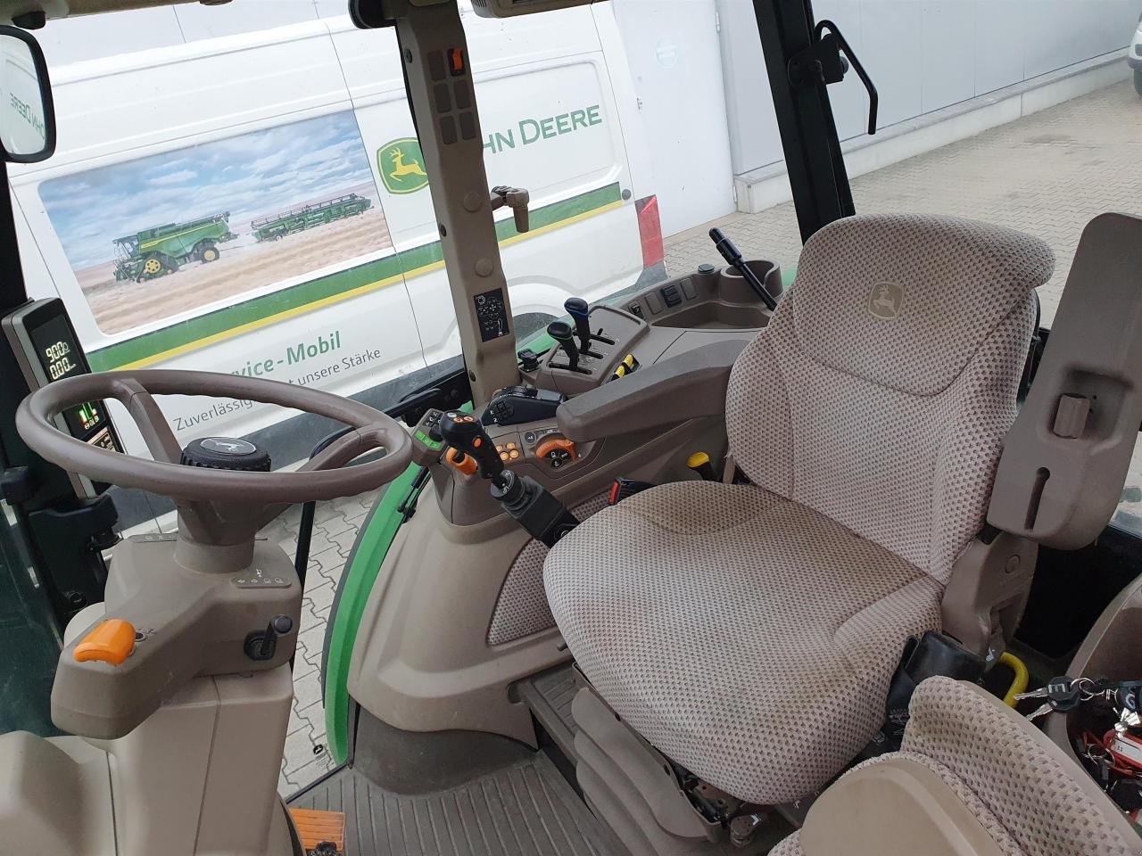 Traktor типа John Deere 5125R, Gebrauchtmaschine в Worms (Фотография 10)