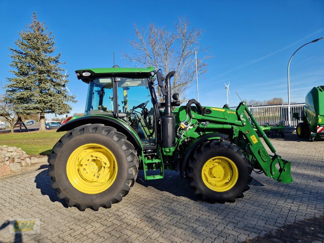 Traktor typu John Deere 5130M mit FL 543R & FZW, Gebrauchtmaschine v Schenkenberg (Obrázek 7)