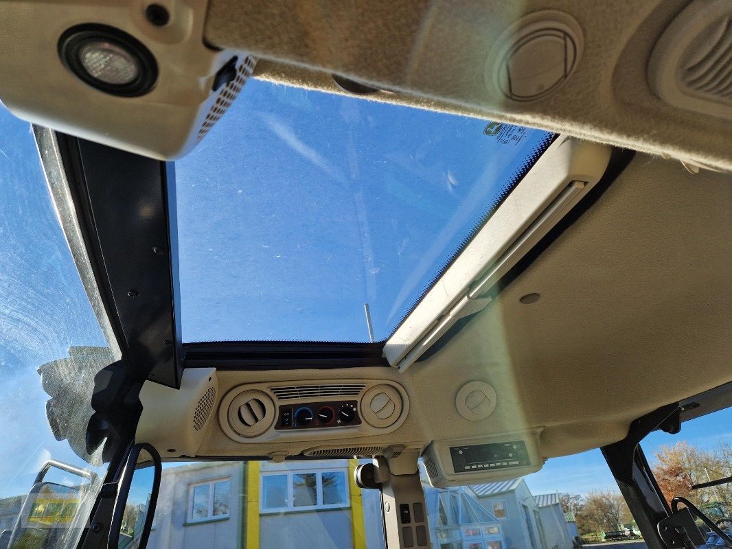 Traktor typu John Deere 5130M mit FL 543R & FZW, Gebrauchtmaschine v Schenkenberg (Obrázek 13)