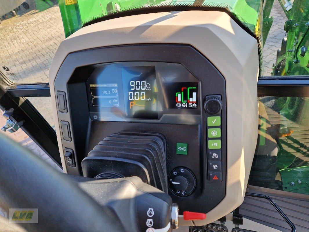 Traktor typu John Deere 5130M mit FL 543R & FZW, Gebrauchtmaschine v Schenkenberg (Obrázek 16)