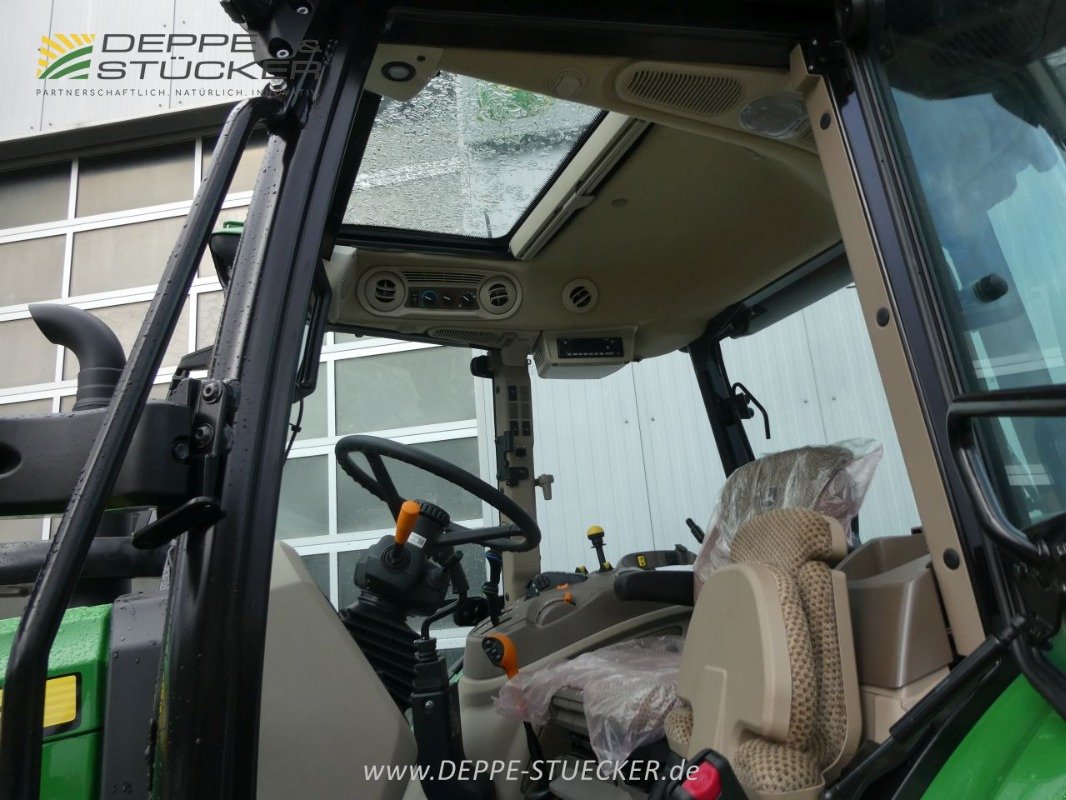 Traktor типа John Deere 5130M, Neumaschine в Lauterberg/Barbis (Фотография 13)