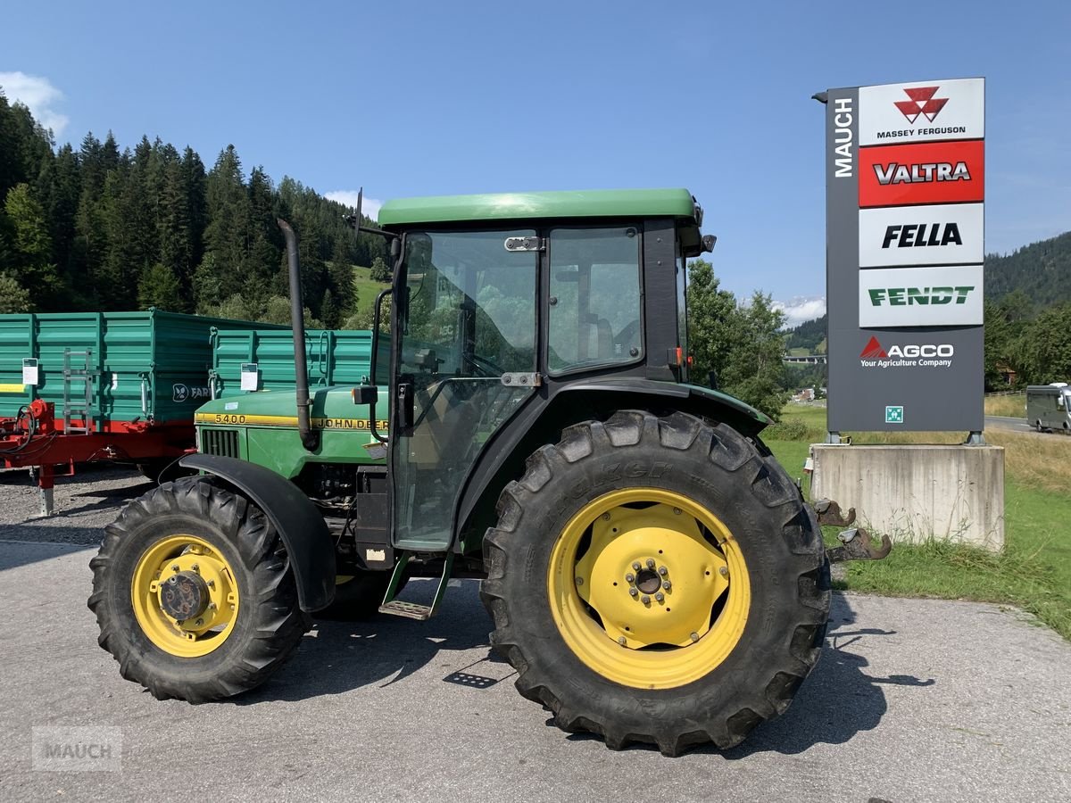 Traktor van het type John Deere 5400 A, Gebrauchtmaschine in Eben (Foto 8)