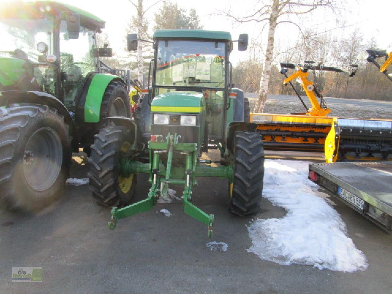 Traktor tipa John Deere 5500, Gebrauchtmaschine u Wernberg-Köblitz (Slika 2)