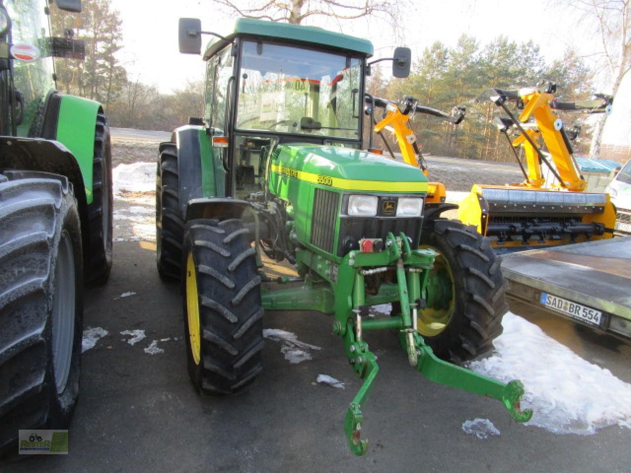 Traktor tipa John Deere 5500, Gebrauchtmaschine u Wernberg-Köblitz (Slika 3)
