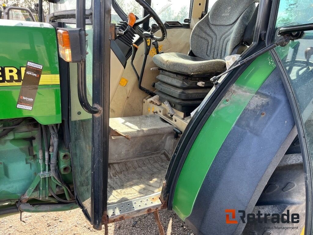 Traktor of the type John Deere 5510 4WD, Gebrauchtmaschine in Rødovre (Picture 5)