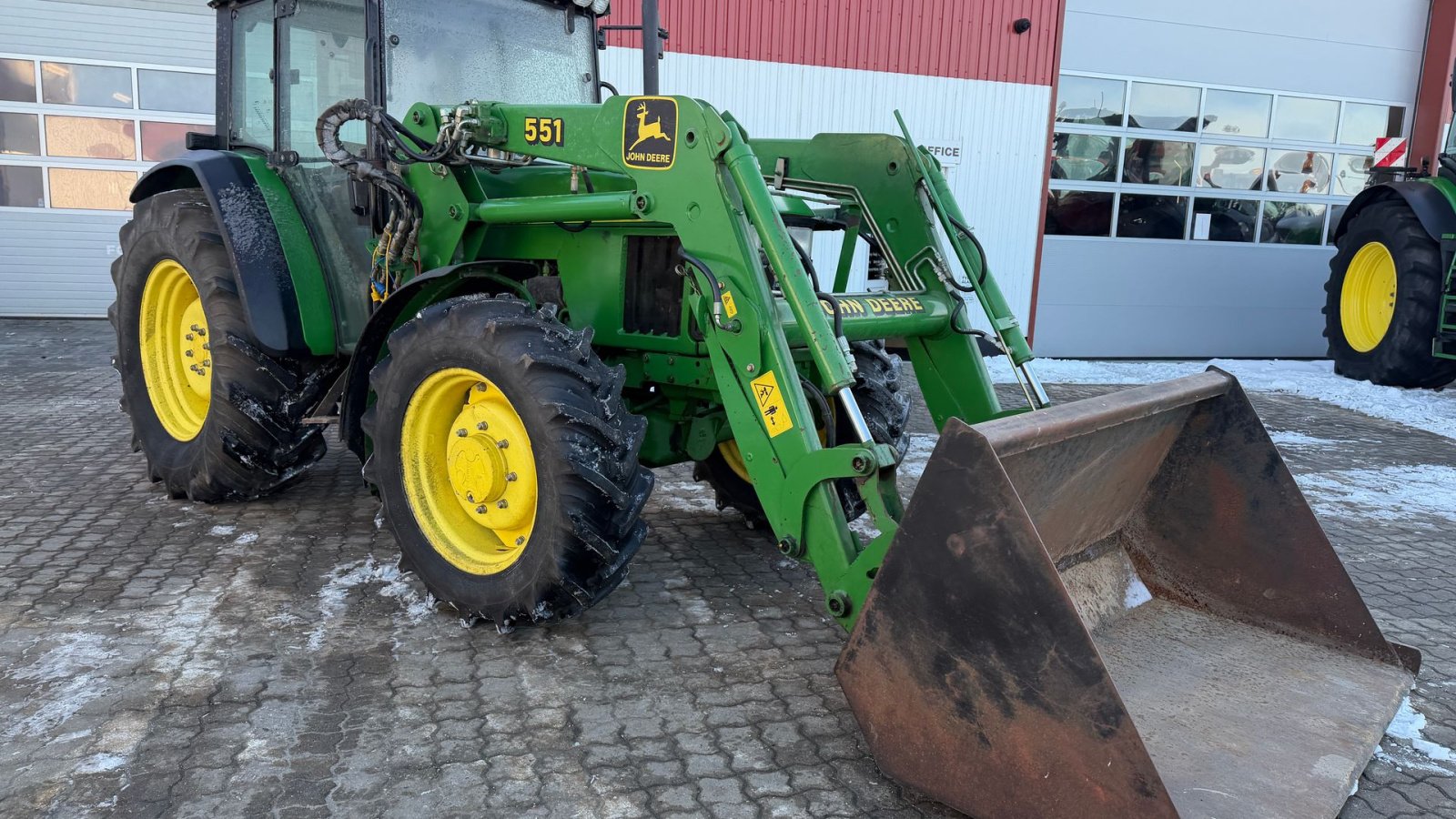Traktor of the type John Deere 5510 KUN 1100 TIMER!, Gebrauchtmaschine in Nørager (Picture 9)