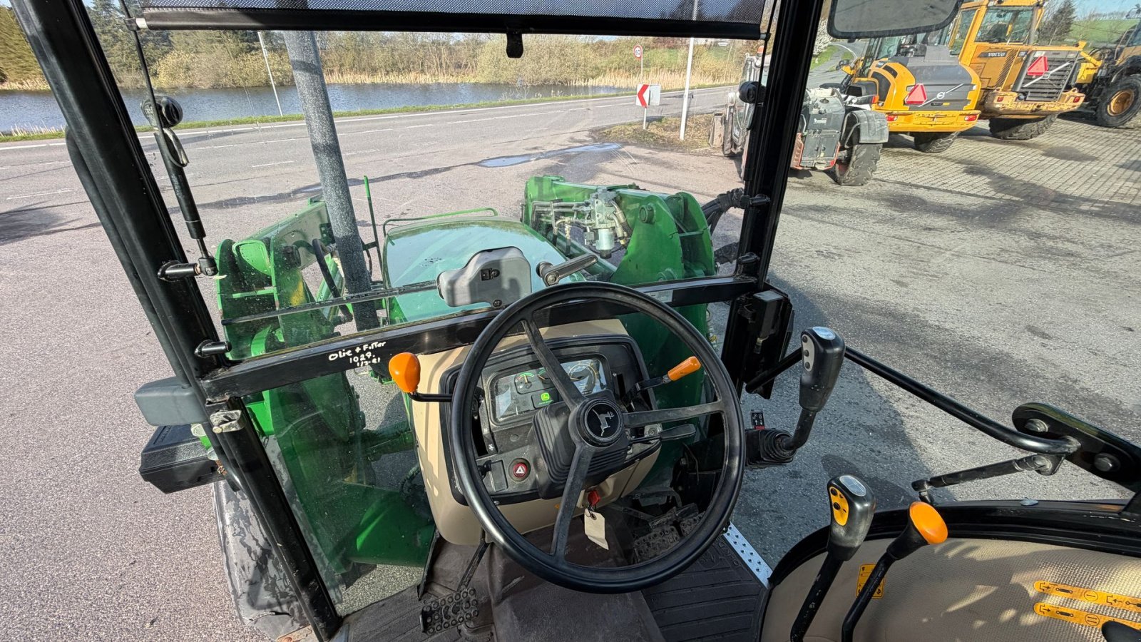 Traktor типа John Deere 5510 KUN 1100 TIMER!, Gebrauchtmaschine в Nørager (Фотография 15)