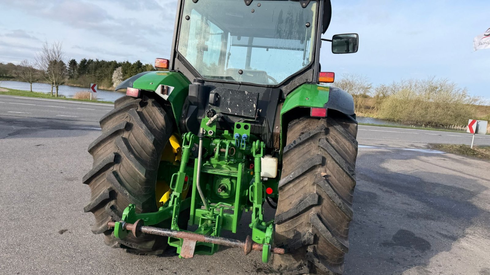 Traktor типа John Deere 5510 KUN 1100 TIMER!, Gebrauchtmaschine в Nørager (Фотография 11)