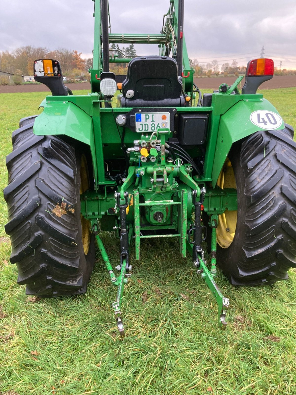 Traktor типа John Deere 5515, Gebrauchtmaschine в Holm (Фотография 4)