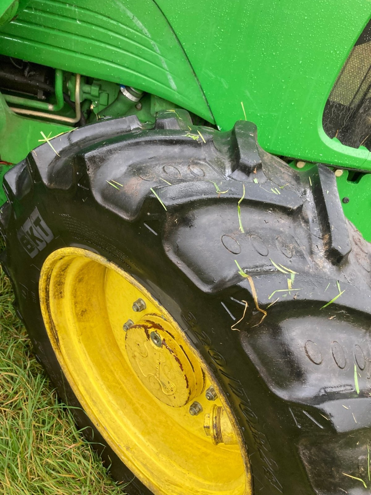 Traktor типа John Deere 5515, Gebrauchtmaschine в Holm (Фотография 10)