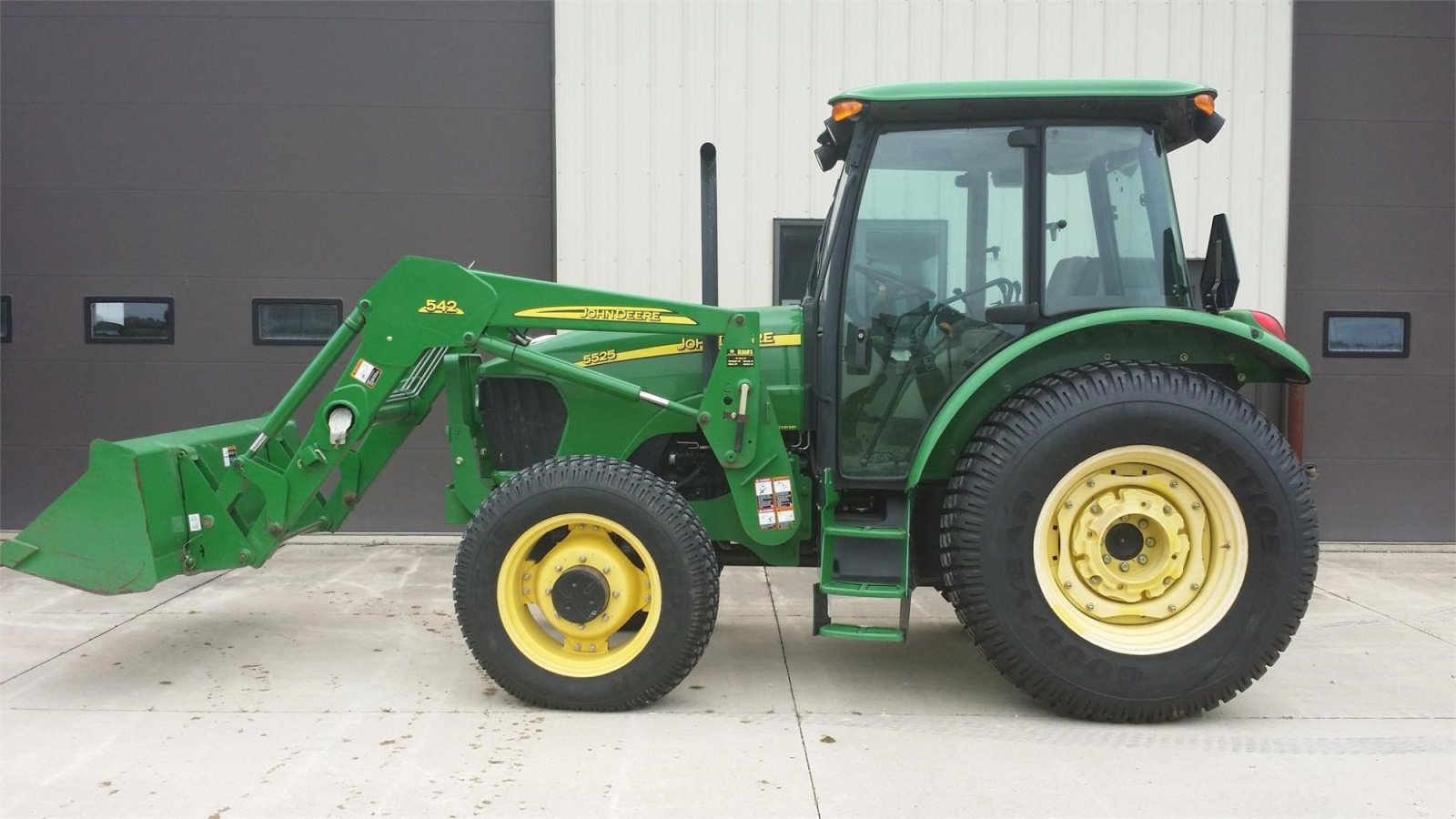 Traktor del tipo John Deere 5525, Gebrauchtmaschine en Schwarzenberg (Imagen 1)