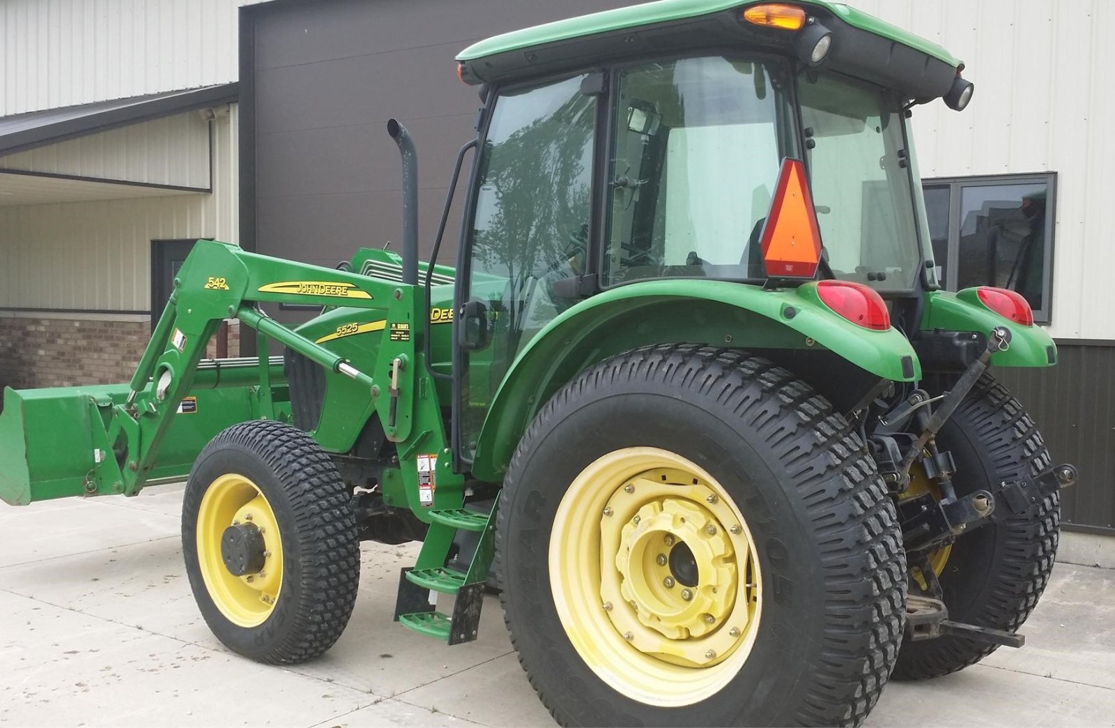Traktor del tipo John Deere 5525, Gebrauchtmaschine en Schwarzenberg (Imagen 3)