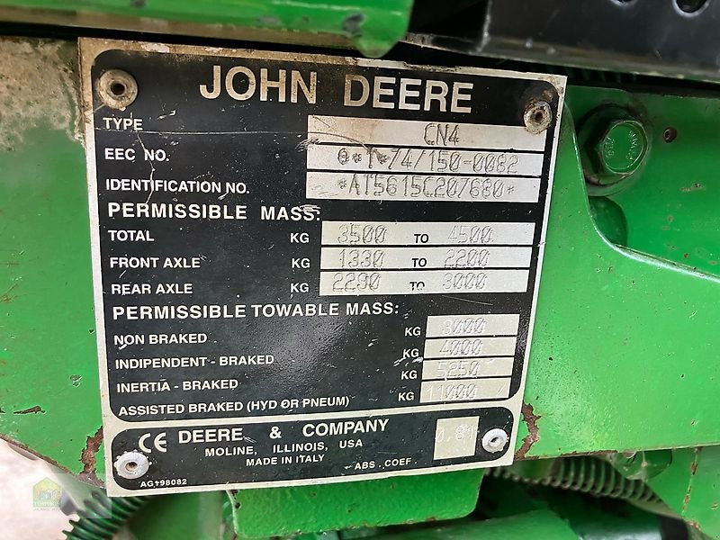 Traktor des Typs John Deere 5615 F, Gebrauchtmaschine in Salsitz (Bild 19)