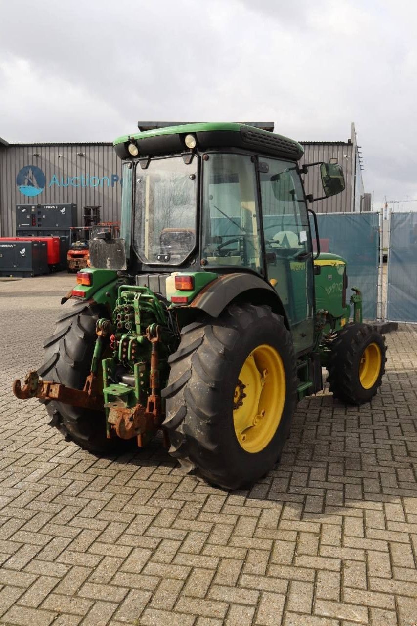Traktor Türe ait John Deere 5615 V, Gebrauchtmaschine içinde Antwerpen (resim 7)