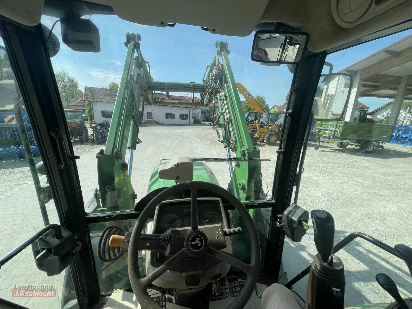 Traktor типа John Deere 5620 FL Premium, Gebrauchtmaschine в Mühldorf (Фотография 13)