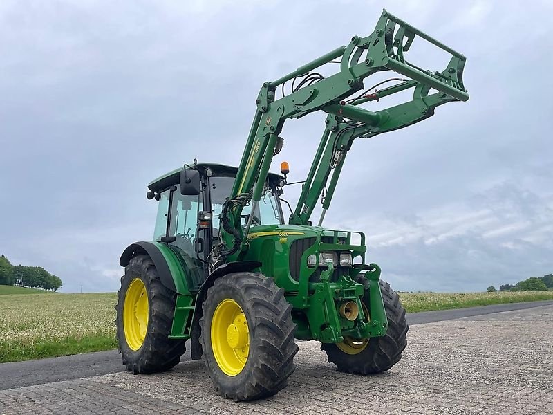 Traktor типа John Deere 5620 Premium mit Frontlader, Gebrauchtmaschine в Steinau  (Фотография 1)