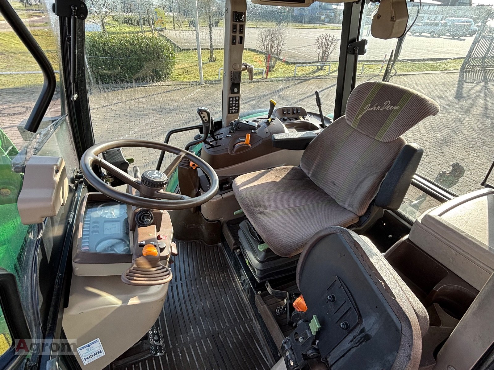 Traktor des Typs John Deere 5620 Premium, Gebrauchtmaschine in Harthausen (Bild 8)