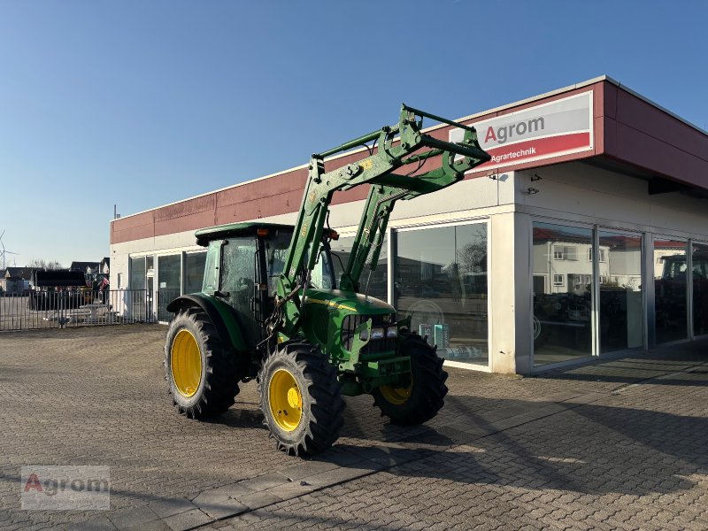 Traktor des Typs John Deere 5620 Premium, Gebrauchtmaschine in Harthausen (Bild 1)