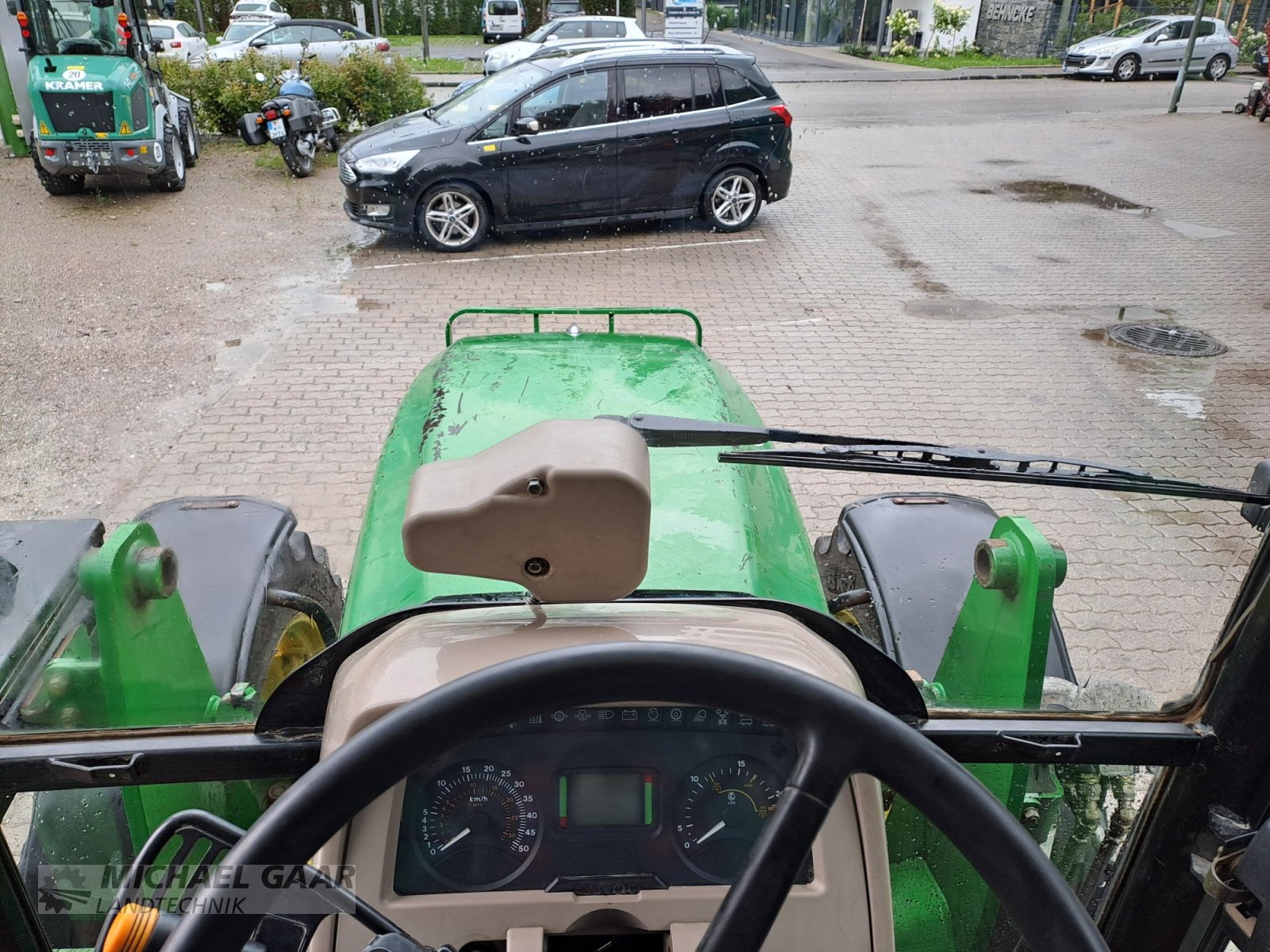 Traktor Türe ait John Deere 5720 einsatzbereit mit Undichtheiten, Gebrauchtmaschine içinde Höhenkirchen-Siegertsbrunn (resim 3)