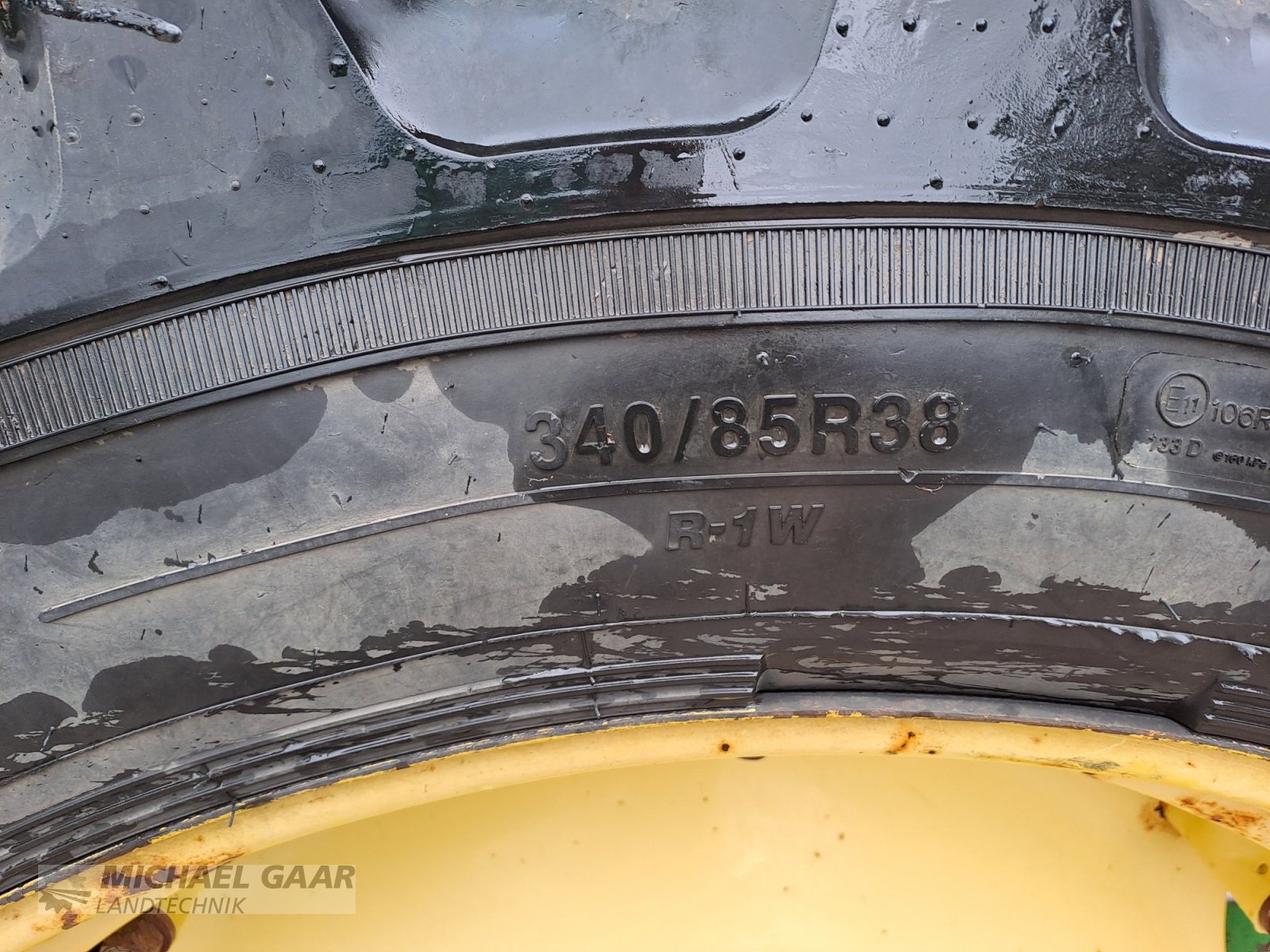 Traktor Türe ait John Deere 5720 einsatzbereit mit Undichtheiten, Gebrauchtmaschine içinde Höhenkirchen-Siegertsbrunn (resim 11)