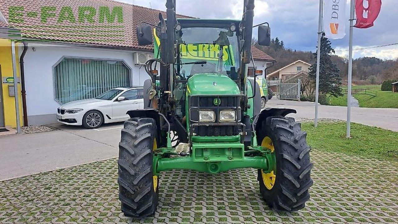 Traktor des Typs John Deere 5720 premium, Gebrauchtmaschine in GROBELNO (Bild 3)