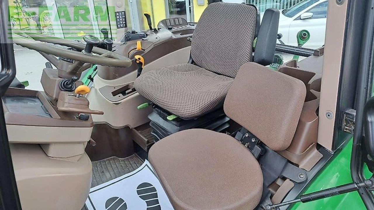 Traktor des Typs John Deere 5720 premium, Gebrauchtmaschine in GROBELNO (Bild 14)