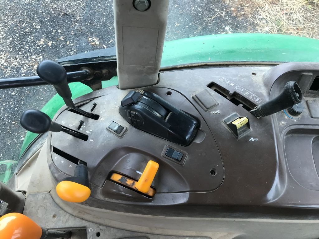 Traktor του τύπου John Deere 5720, Gebrauchtmaschine σε MORLHON LE HAUT (Φωτογραφία 11)