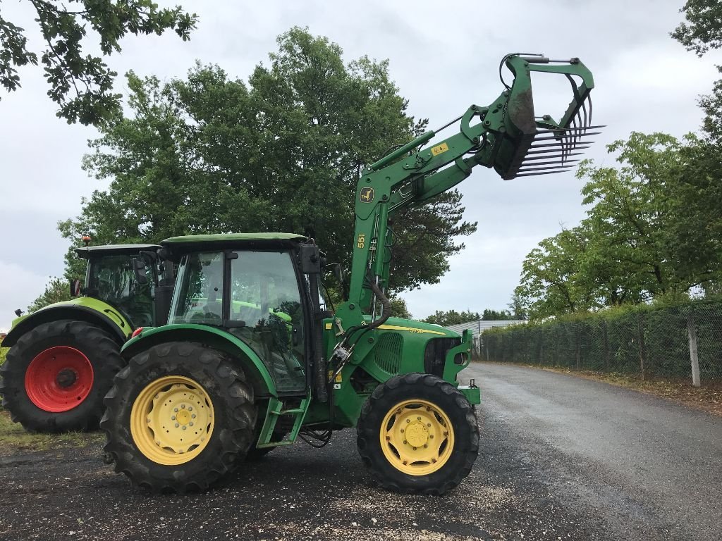 Traktor του τύπου John Deere 5720, Gebrauchtmaschine σε MORLHON LE HAUT (Φωτογραφία 2)