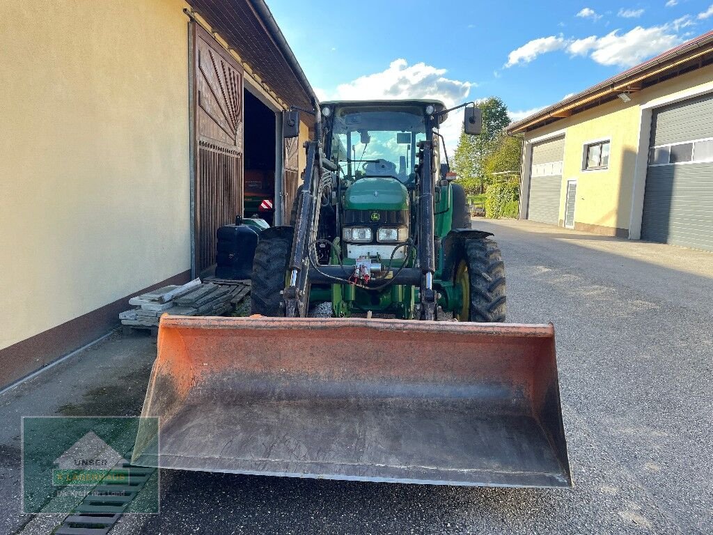 Traktor от тип John Deere 5720, Gebrauchtmaschine в Eferding (Снимка 15)