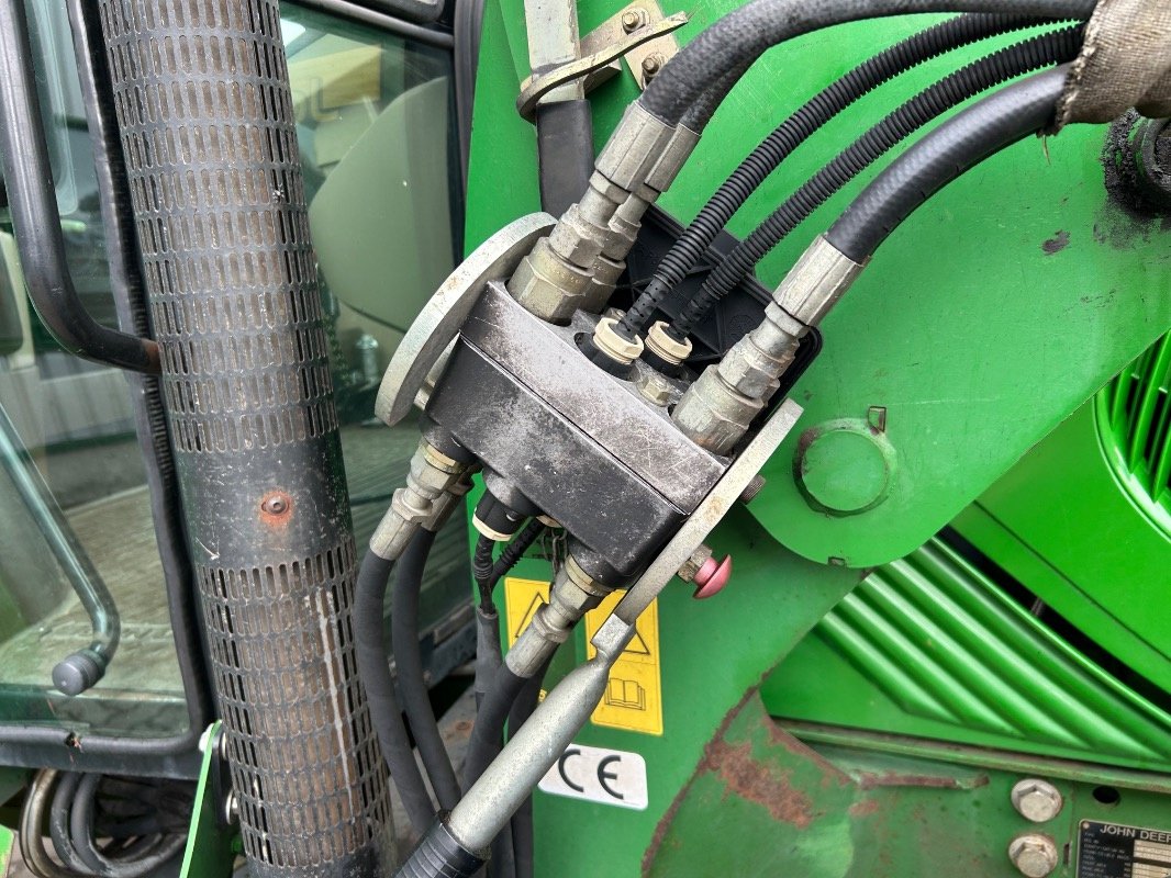 Traktor типа John Deere 5820 mit FL, Gebrauchtmaschine в Sittensen (Фотография 22)