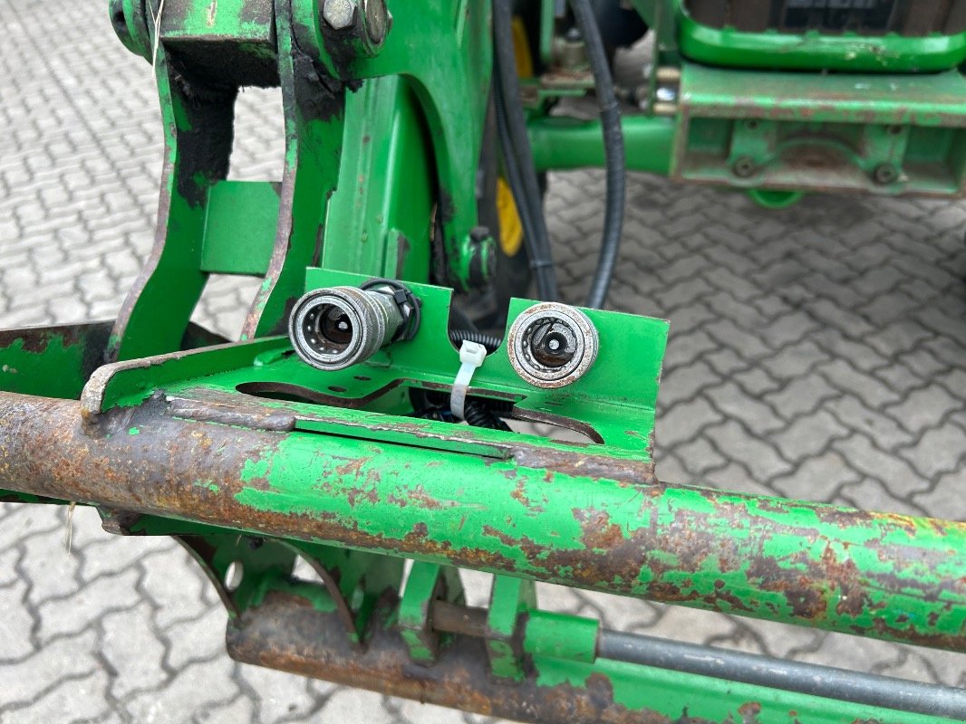 Traktor типа John Deere 5820 mit FL, Gebrauchtmaschine в Sittensen (Фотография 11)