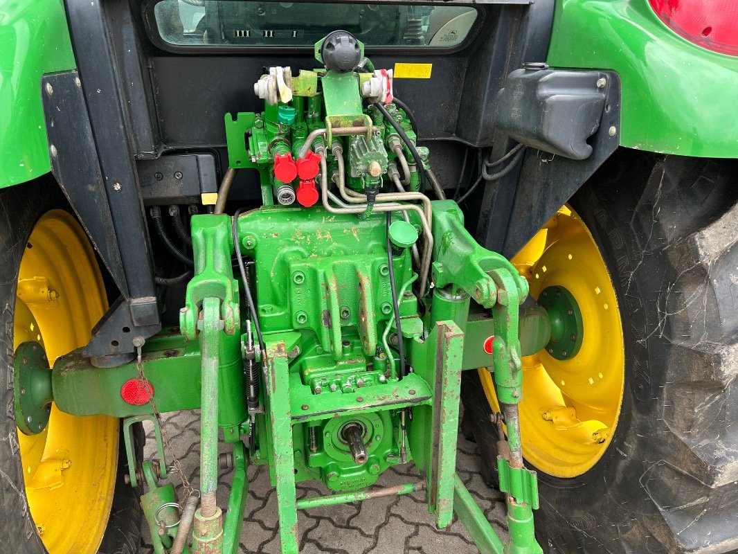 Traktor типа John Deere 5820 mit FL, Gebrauchtmaschine в Sittensen (Фотография 9)