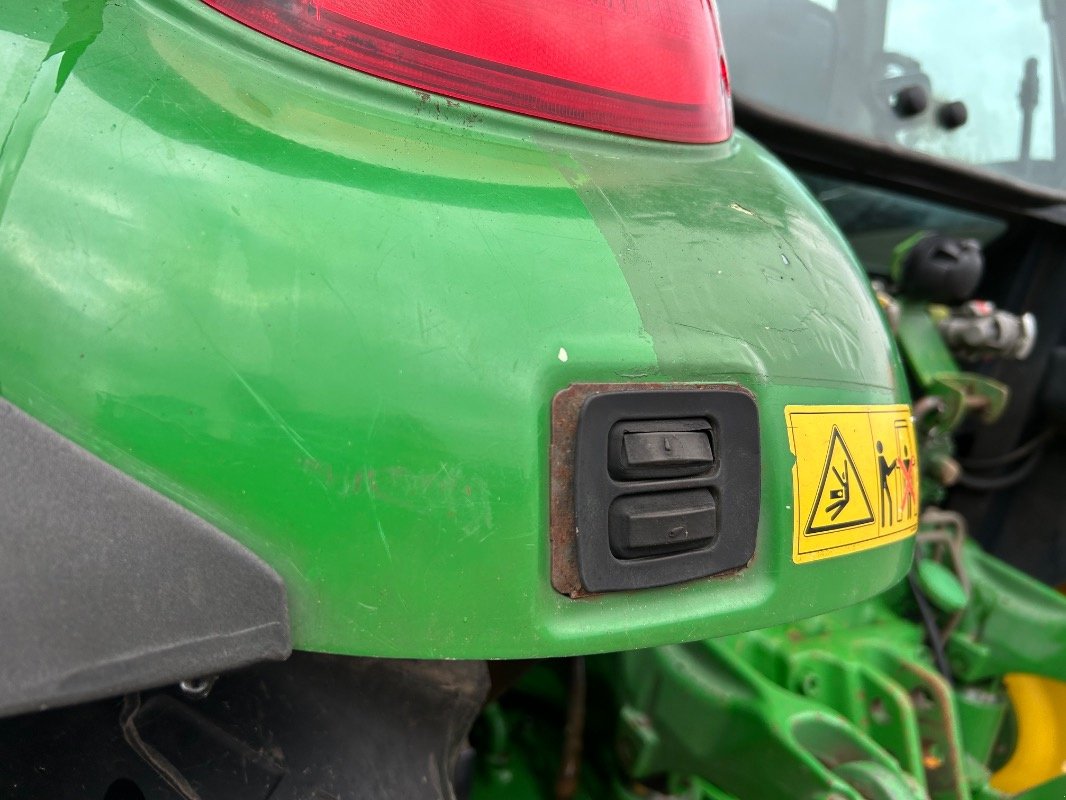 Traktor типа John Deere 5820 mit FL, Gebrauchtmaschine в Sittensen (Фотография 8)